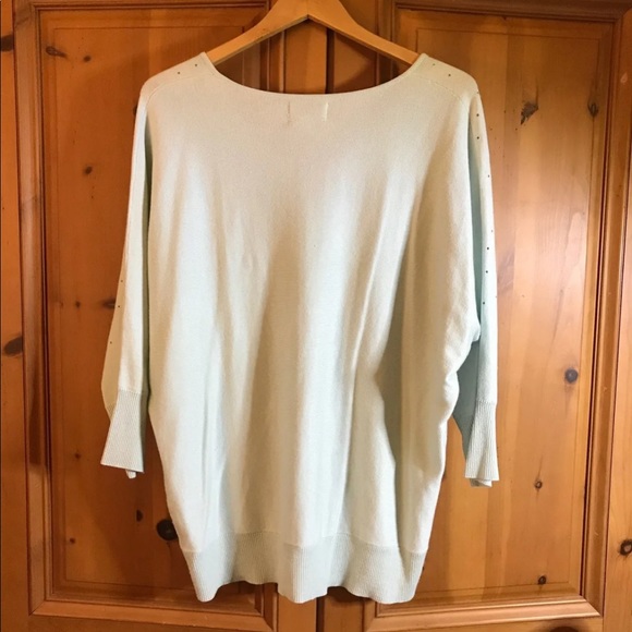 Elle Sweater - Picture 3 of 3